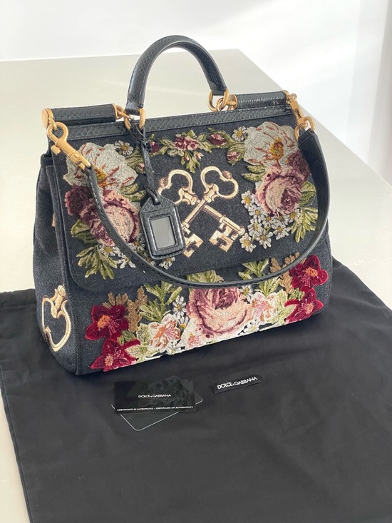 Dolce & Gabbana Handbags - Dolce & Gabbana Rare Miss Sicily Floral Embroidered Shoulder Handbag Satchel